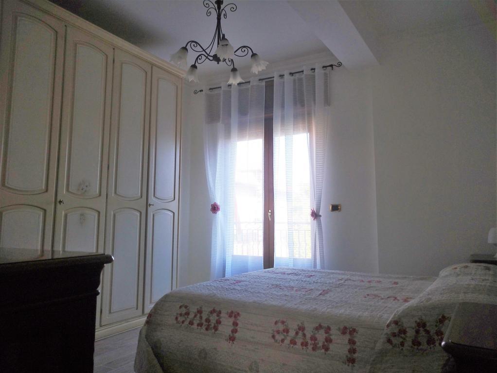 La Casa Dei Fiori - Ospitalita Diffusa أَجيرولا المظهر الخارجي الصورة